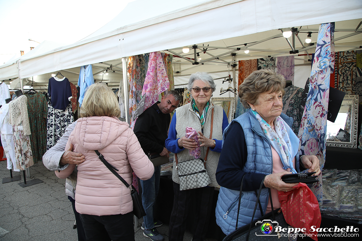 VBS_7070 - Mercato Europeo.jpg